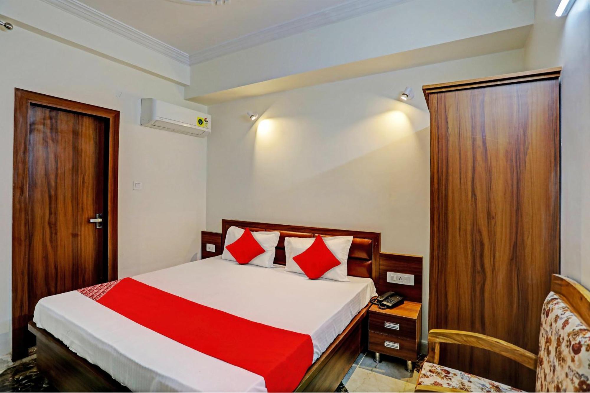 Hotel O Al Diwan Banquet And Suites Kanpur Exteriör bild