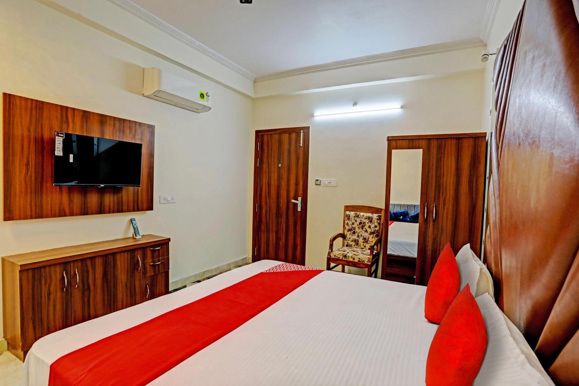 Hotel O Al Diwan Banquet And Suites Kanpur Exteriör bild