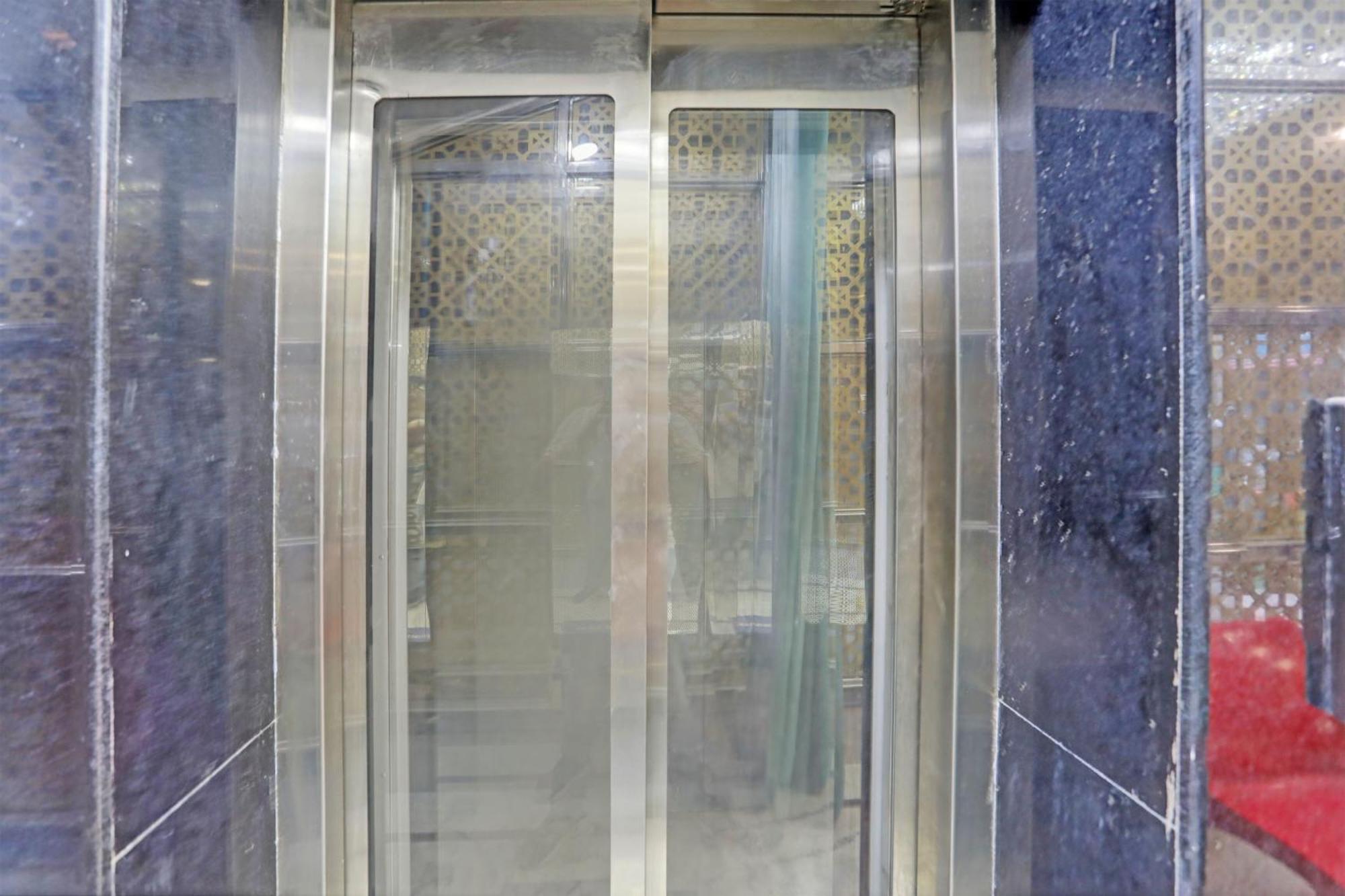 Hotel O Al Diwan Banquet And Suites Kanpur Exteriör bild