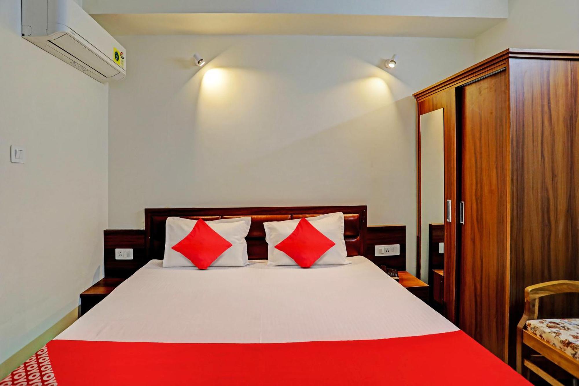 Hotel O Al Diwan Banquet And Suites Kanpur Exteriör bild